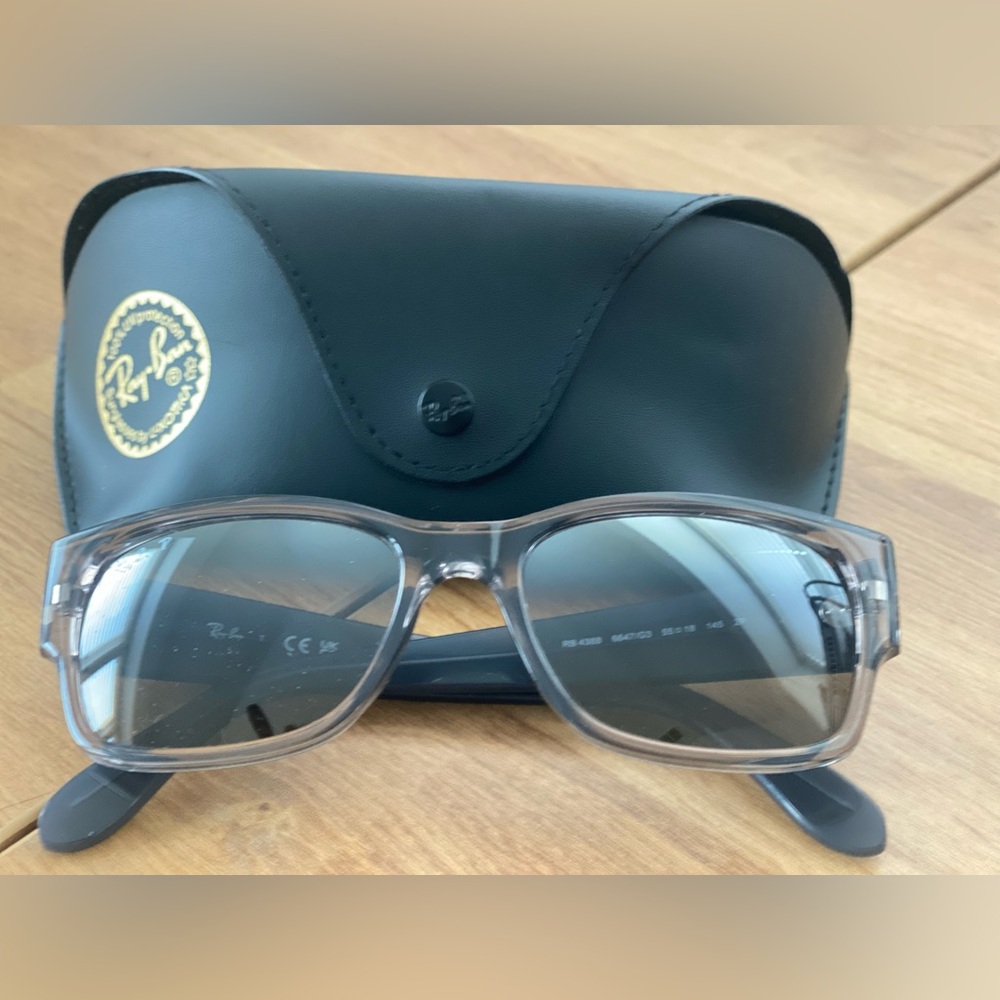 Genuine Ray-Ban 4388 sunglasses